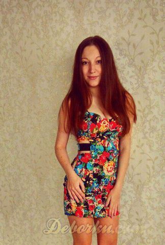 Девушка Наташа 27 Украинка из Москвы